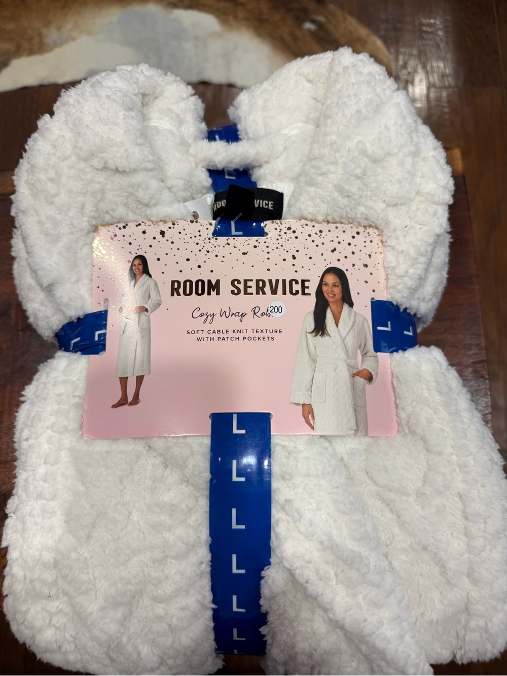Room Service Women's Cozy Wrap Robe in White
